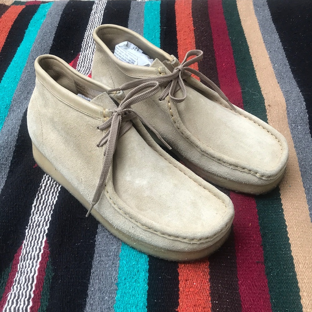 Wallabee Boot - maple suede